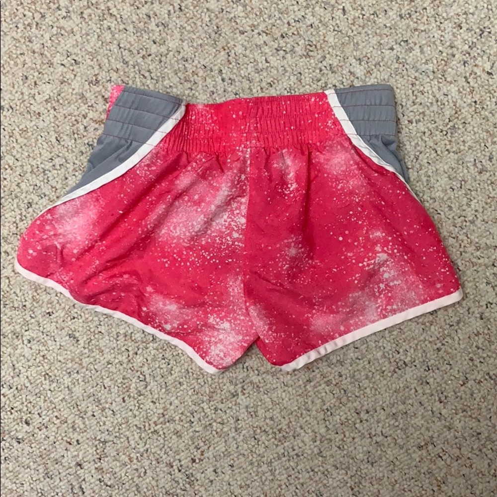 Nike Running Shorts - Picture 2 of 2